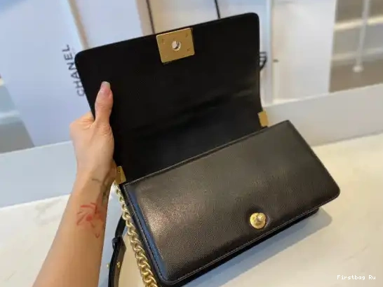 First Bag Ru 25CM BOY CHANEL 20CM BAG 0508